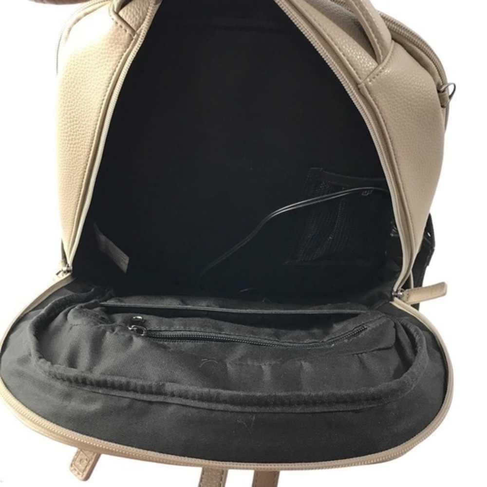 Gry Mattr by Joe Mimran Travel Essentials Backpack - Picture 5 of 9